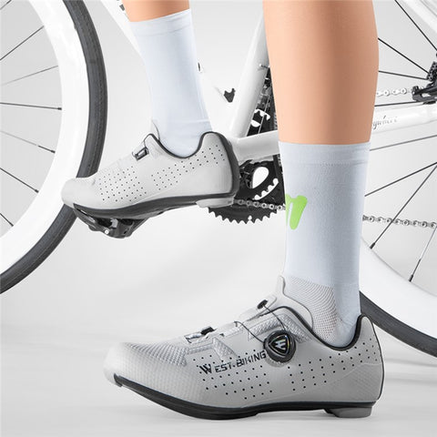 WEST BIKING YP0216057 1 Pair Sports Running Cycling Socks Reflective Breathable Socks