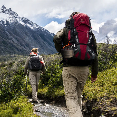 AOTU Outdoor Camping Cooking Set Pot Pan Teapot Cookware Set (No FDA Certificate, BPA-Free)