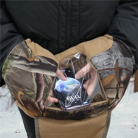 850908 47x27cm Camouflage Hand Muff with Clear Window for Winter Hunting
