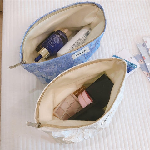 189 Lightweight Canvas Makeup Cosmetic Bag Embossing Big Flower Pattern Toiletry Travel Organizer Bag