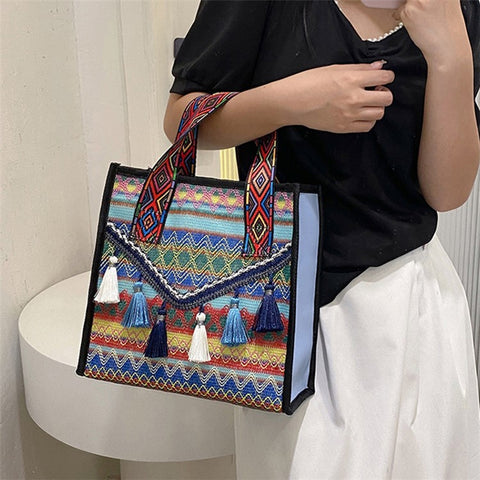 Large Knitted Fabric Hand Bag Women Teen Girl Ethnic Style Handbag with Tassel Decoration