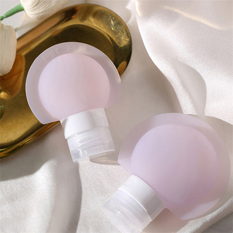 3PCS 90ML Squeezable Travel Shampoo Container PP+Silicone Dispenser Bottle (3 Colors) + Label