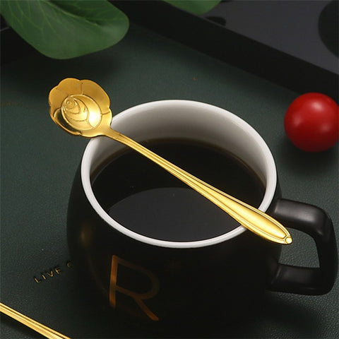 4PCS / Set 12.4-12.6cm Stainless Steel Flower Shape Spoons Coffee Mixing Ice Cream Dessert Spoons