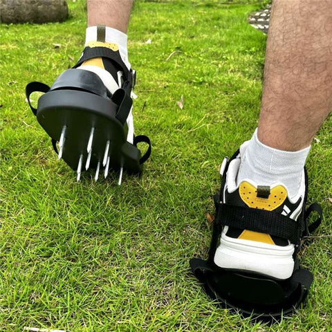 1 Pair Lawn Aerator Spikes Shoes Adjustable Straps Garden Lawn Soil Loosening Shoes