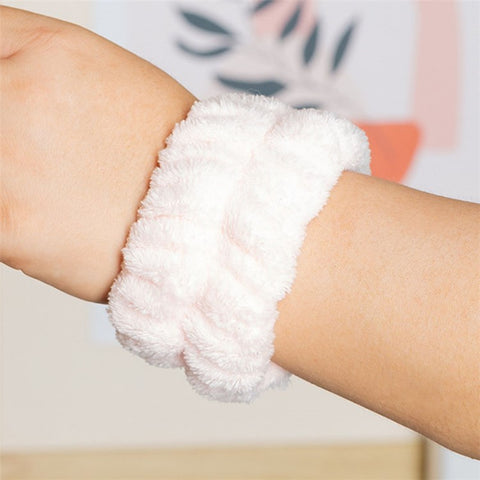 2PCS Water Absorption Wristband for Washing Face, Wrist Bands Towels for Water Flowing Down to Your Arms
