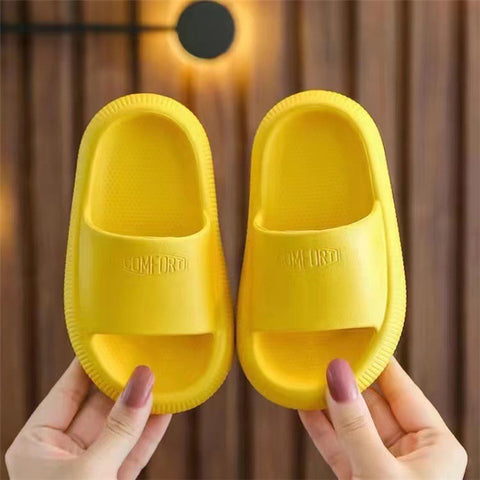 1 Pair Summer Children's Slippers Non-Slip PVC Slippers for Boys and Girls