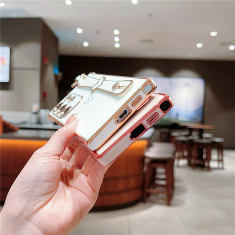 For Samsung Galaxy S24 Ultra Case Electroplated Heart Pattern TPU Phone Back Cover with Wristband Kickstand