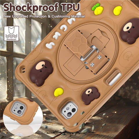 For iPad Pro 11 (2025) / 11 (2024) Case Bear Pattern PC+Silicone+TPU Kickstand Tablet Cover
