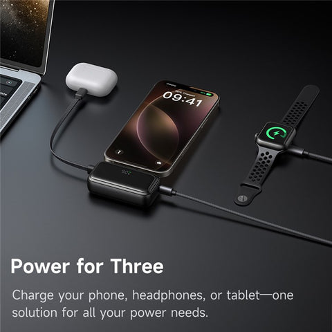 MCDODO MC-7760 MDD Freekit Series Power Bank with USB-C Plug Digital Display 5000mAh 20W Portable Phone Charger