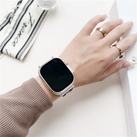 Silicone Glitter Watch Band For Apple Watch Series 11 10 42mm / 9 8 7 41mm / SE3 SE2 SE 6 5 4 40mm / 3 2 1 38mm Wrist Strap