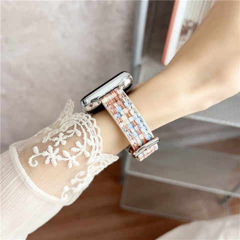 Leather Watch Band For Apple Watch Series 11 10 42mm / 9 8 7 41mm / SE3 SE2 SE 6 5 4 40mm / 3 2 1 38mm Straw Mat Texture Strap