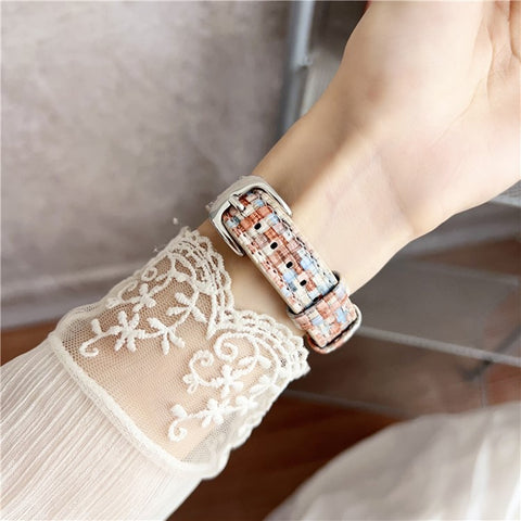 Leather Watch Band For Apple Watch Series 11 10 42mm / 9 8 7 41mm / SE3 SE2 SE 6 5 4 40mm / 3 2 1 38mm Straw Mat Texture Strap