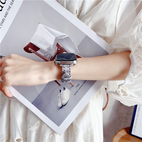 Leather Watch Band For Apple Watch Series 11 10 42mm / 9 8 7 41mm / SE3 SE2 SE 6 5 4 40mm / 3 2 1 38mm Straw Mat Texture Strap