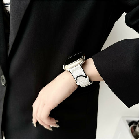 Watch Band For Apple Watch Ultra 3 2 1 49mm / Series 11 10 46mm / 9 8 7 45mm / SE3 SE2 SE 6 5 4 44mm / 3 2 1 42mm Silicone Leather Coated Wrist Strap