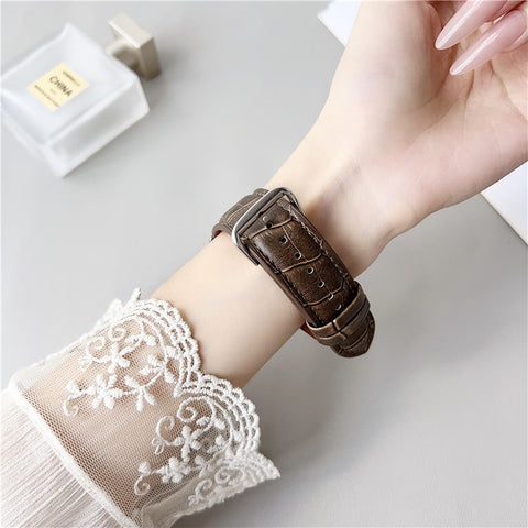 Replacement Strap for Apple Watch Series 11 10 42mm / 9 8 7 41mm / SE3 SE2 SE 6 5 4 40mm / 3 2 1 38mm Bamboo Pattern Leather Watch Band