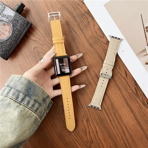 Watch Band For Apple Watch Series 11 10 42mm / 9 8 7 41mm / SE3 SE2 SE 6 5 4 40mm / 3 2 1 38mm Braided Checkered Pattern Leather Wrist Strap