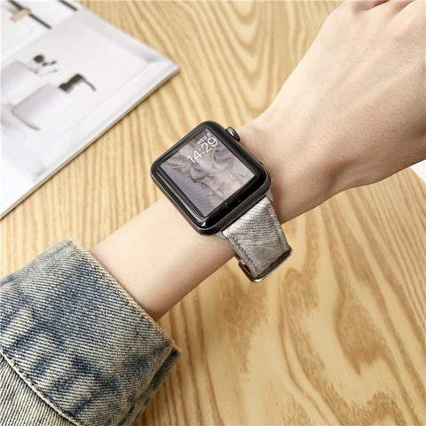 Watch Bands For Apple Watch Ultra 3 2 1 49mm / Series 11 10 46mm / 9 8 7 45mm / SE3 SE2 SE 6 5 4 44mm / 3 2 1 42mm Leather Wrist Strap with Steel Buckle