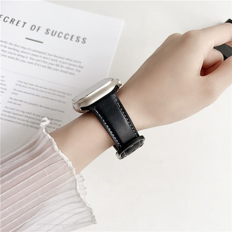 Watch Band For Apple Watch Series 11 10 42mm / 9 8 7 41mm / SE3 SE2 SE 6 5 4 40mm / 3 2 1 38mm Crazy Horse Texture Waist Pack Buckle Leather Strap