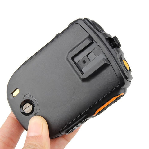 UNIWA BM001 Bluetooth-compatible 4.2 Handheld Microphone Intercom Built-in 2000mAh Battery Zello PTT Radio for Motorola with 2-Pin Headphone Jack