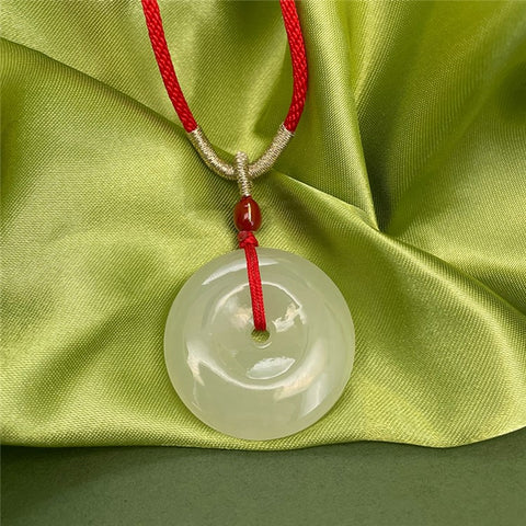 YISIXICI XL13140065 Nephrite Jade Pendant Necklace Lucky Charm Neck Jewelry Good Luck Birthday Gift